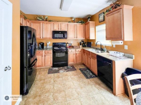 Inviting 3- Bedroom Townhouse with Playground and Tennis Court